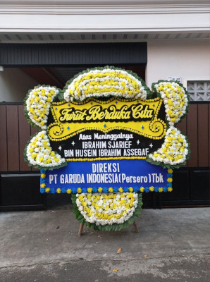 Papan Bunga Duka di Mertak